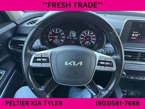 Used 2022 Kia Telluride LX image 19