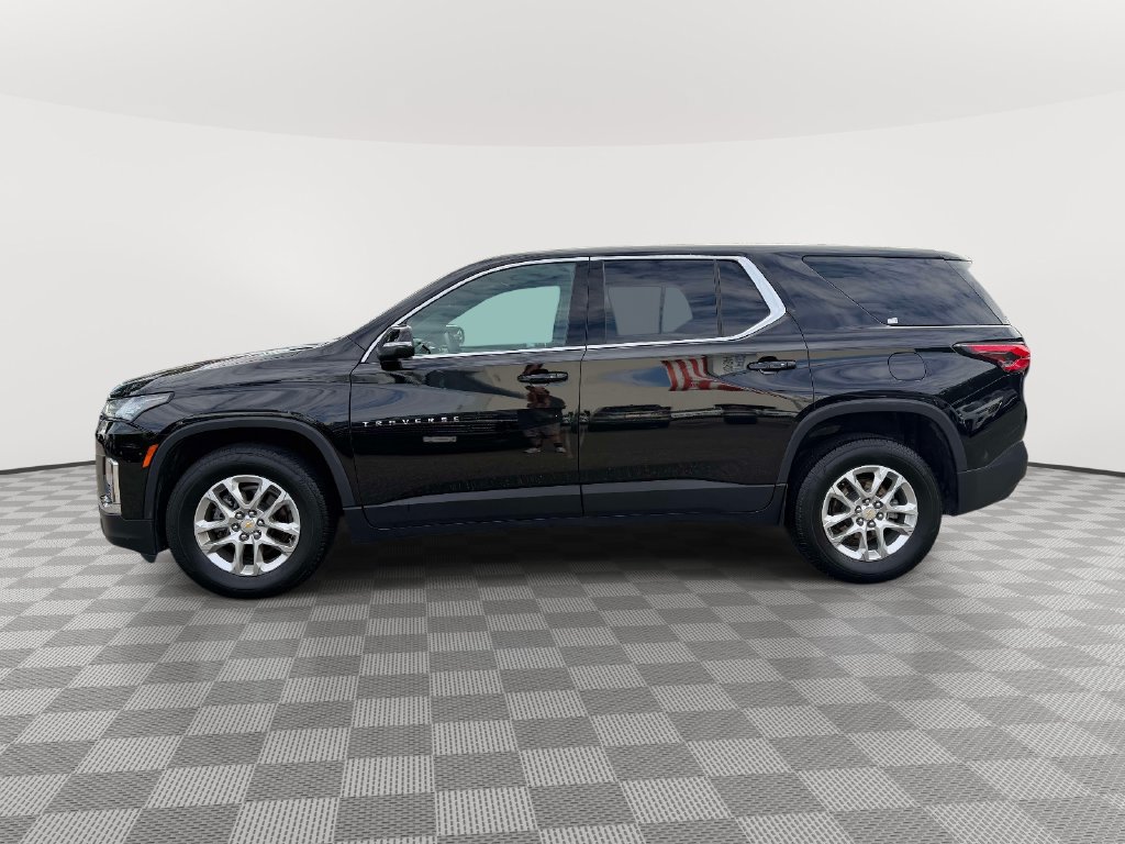 Used 2023 Chevrolet Traverse LS w/ Safety Package AWD/4WD image 6