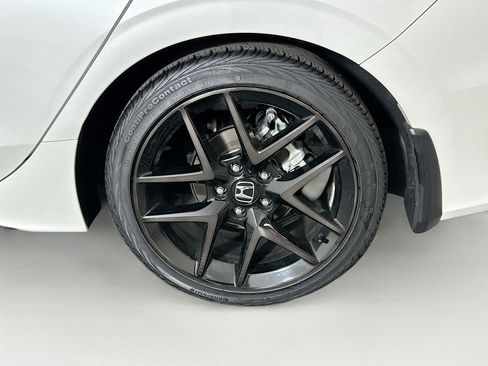 Used 2024 Honda Civic Sport Touring image 11