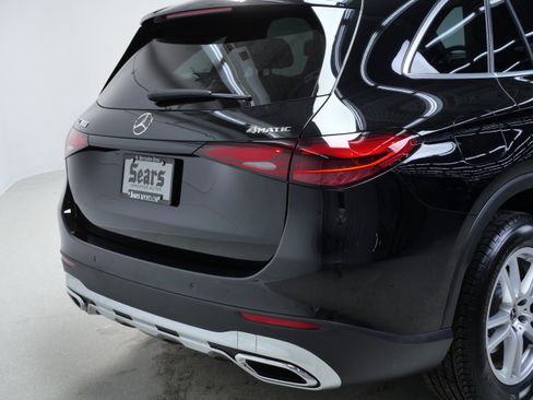 Certified 2026 Mercedes-Benz GLC 300 4MATIC image 5