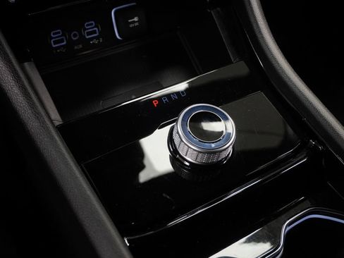 Used 2023 Jeep Grand Cherokee L Altitude image 36