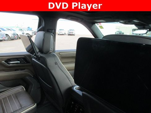 Certified 2025 GMC Yukon XL Denali Ultimate image 16