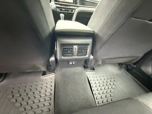 Used 2025 Toyota Camry LE FWD image 20