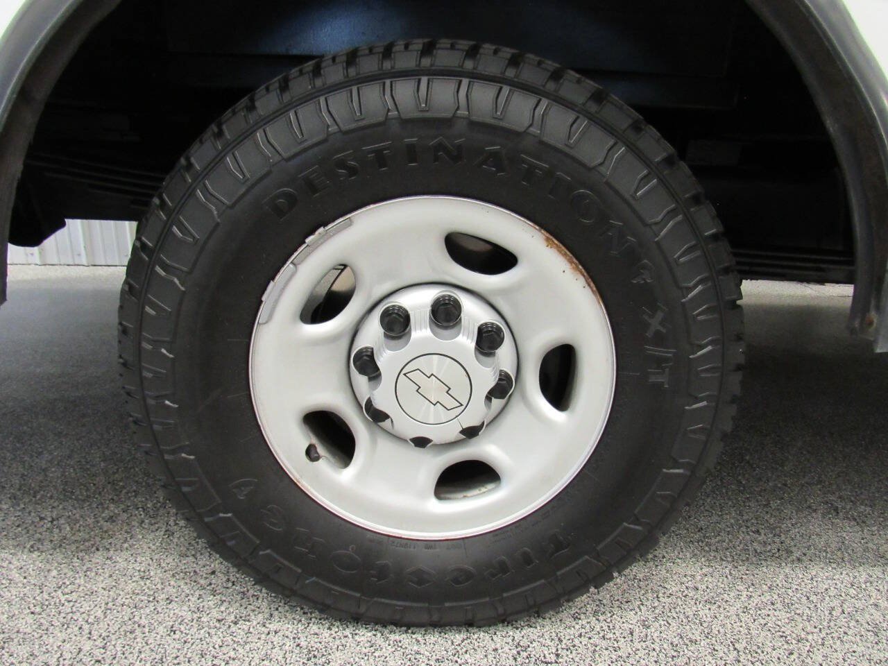 Used 2020 Chevrolet Express 3500 w/ Power Convenience Package RWD image 14
