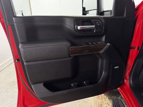 Used 2021 GMC Sierra 2500 SLT w/ SLT Premium Package image 20