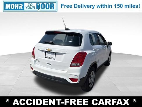 Used 2018 Chevrolet Trax LS FWD image 5