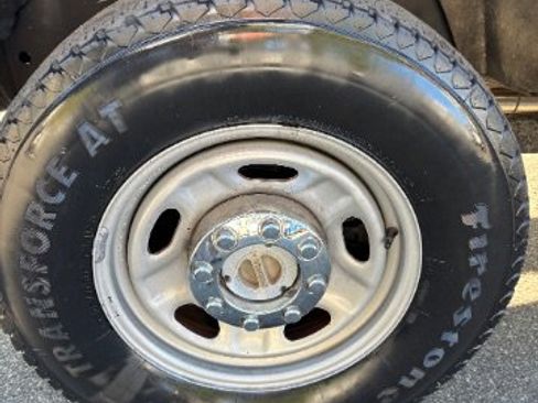 Used 2016 Ford F250 XL w/ XL Appearance Package image 18