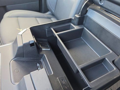 Used 2025 Chevrolet Silverado 2500 LT w/ Trail Boss Package image 45