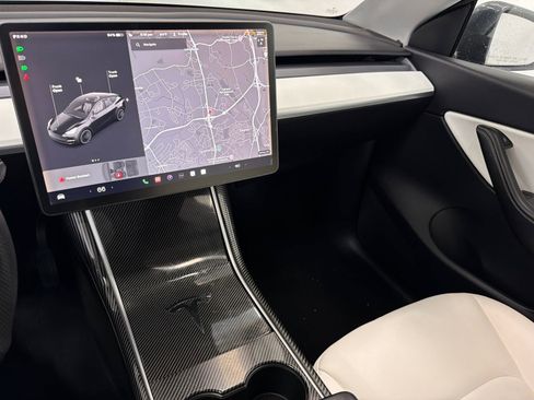 Used 2020 Tesla Model Y Long Range AWD/4WD image 22