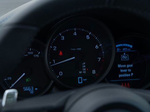Certified 2026 Porsche Macan AWD/4WD image 24