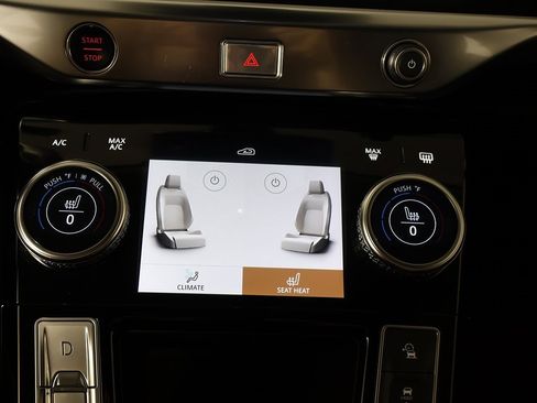 Used 2023 Jaguar I-PACE HSE image 51
