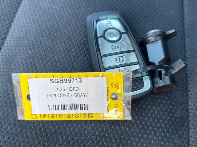 Used 2025 Ford Explorer ST w/ Sun And Sound Package AWD/4WD image 44