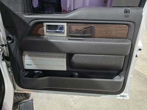 Used 2014 Ford F150 Lariat w/ Equipment Group 502A Luxury image 47