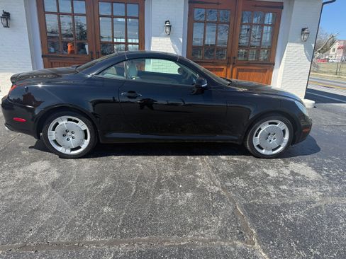 Used 2005 Lexus SC 430 Convertible RWD image 10