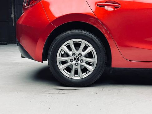 Used 2015 MAZDA MAZDA3 i Touring FWD image 40