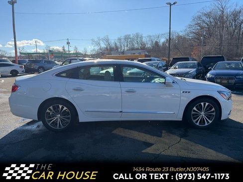 Used 2017 Buick LaCrosse Premium image 7