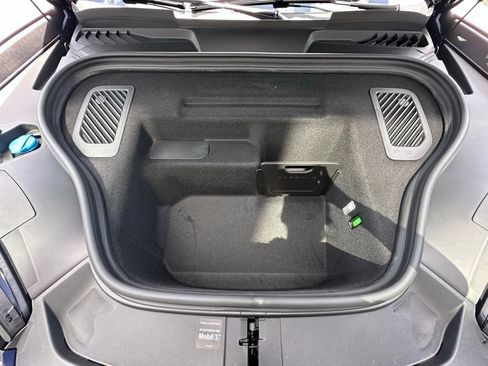Used 2026 Porsche Macan Electric RWD image 42