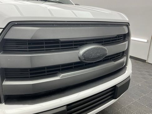 Used 2016 Ford F150 XLT w/ Equipment Group 302A Luxury image 26