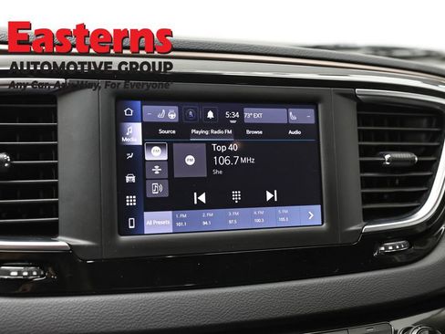 Used 2023 Chrysler Voyager LX FWD image 19