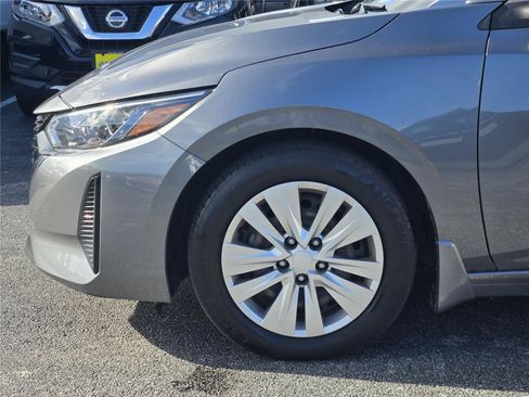 Used 2024 Nissan Sentra S FWD image 9
