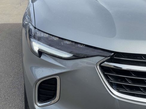 Used 2023 Buick Envision Essence image 7