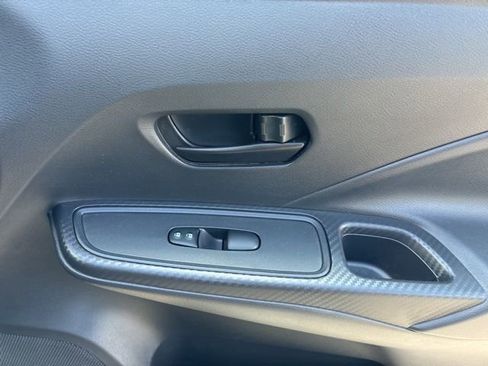 Used 2025 Nissan Versa S w/ S Plus Package image 14