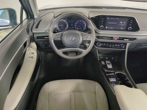 Certified 2023 Hyundai Sonata SE image 16