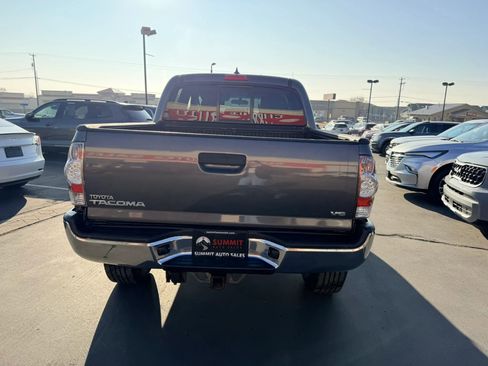Used 2015 Toyota Tacoma 4x4 Double Cab image 5