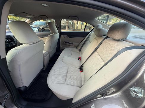 Used 2014 Honda Civic LX image 17