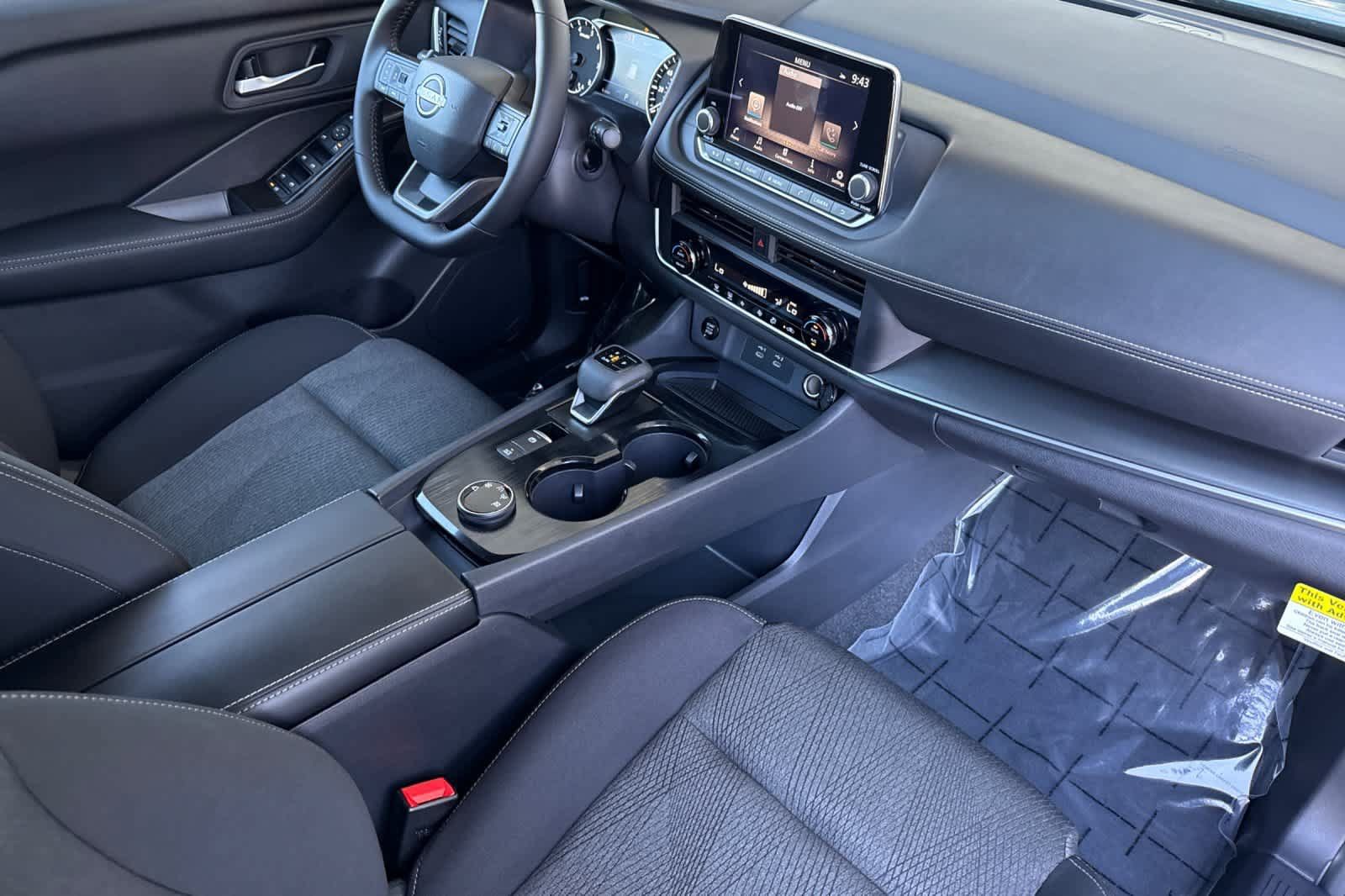 New 2026 Nissan Rogue SV AWD/4WD image 16