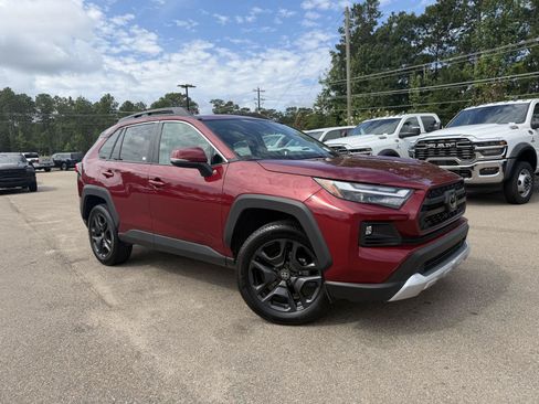 Used 2024 Toyota RAV4 Adventure AWD/4WD image 3