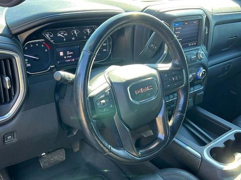 Used 2021 GMC Sierra 1500 AT4 w/ AT4 Preferred Package image 17