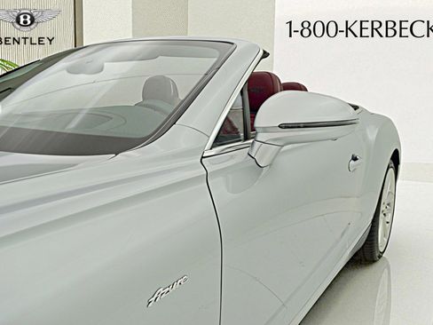 Used 2023 Bentley Continental GT Azure AWD/4WD image 24