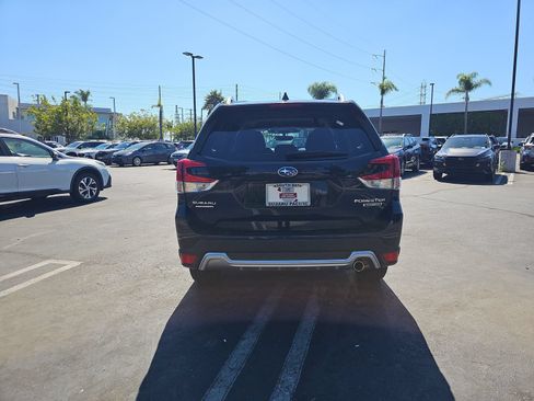 Used 2023 Subaru Forester Touring AWD/4WD image 6