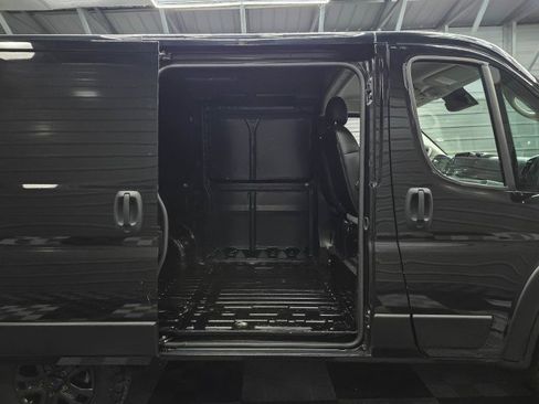Used 2023 RAM ProMaster 1500 w/ Black Appearance Package FWD image 10