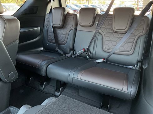 New 2026 Nissan Armada Platinum image 17