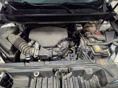 Used 2021 GMC Acadia AT4 w/ Preferred Package AWD/4WD image 9