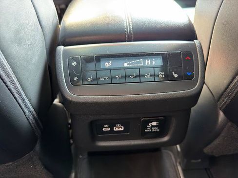 Used 2023 Nissan Pathfinder Platinum w/ Cargo Package FWD image 33