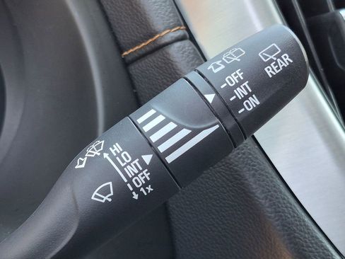 Used 2019 GMC Terrain SLE w/ Driver Convenience Package FWD image 19