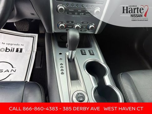 Used 2020 Nissan Pathfinder SL AWD/4WD image 14