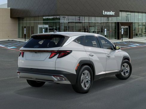 New 2026 Hyundai Tucson Blue SE AWD/4WD image 4