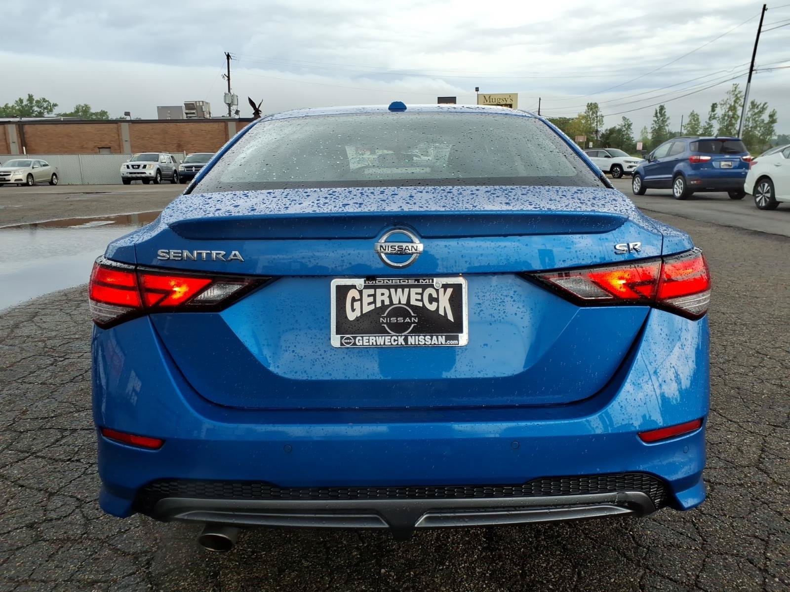 Used 2020 Nissan Sentra SR FWD image 5