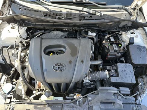 Used 2019 Toyota Yaris LE image 13