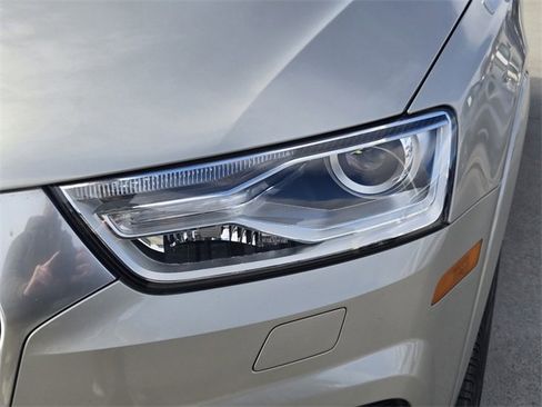 Used 2016 Audi Q3 2.0T Premium Plus w/ Technology Package image 38