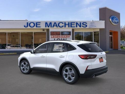 New 2026 Ford Escape ST-Line w/ Cold Weather Package AWD/4WD image 5