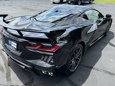 Used 2023 Chevrolet Corvette Stingray Preferred Cpe w/ Z51 Performance Package image 7