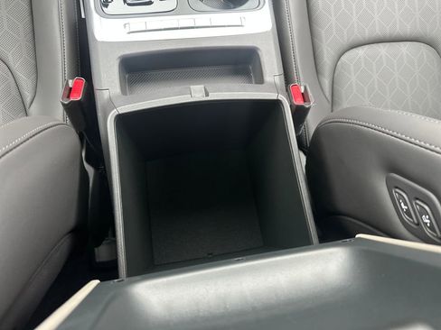 New 2026 Kia Carnival EX image 31