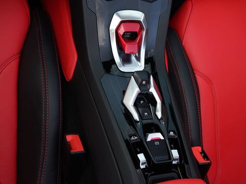 Used 2017 Lamborghini Huracan LP 610-4 AWD/4WD image 19