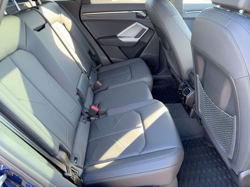New 2025 Audi Q3 2.0T Premium image 29