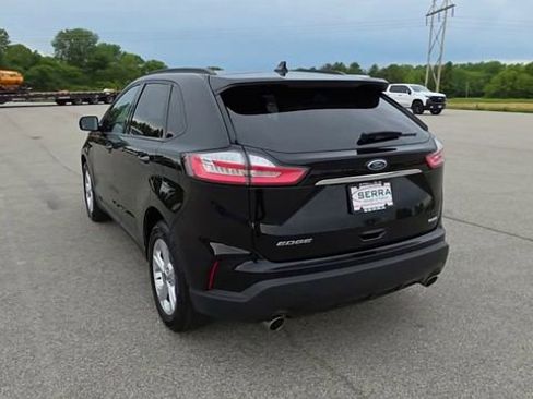 Used 2020 Ford Edge SE w/ Cargo Accessory Package FWD image 8